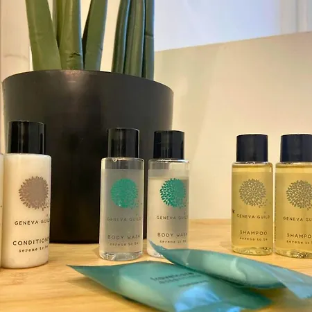 Secluded Hot Tub, Pool, Escape *