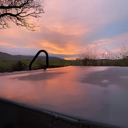 Secluded Hot Tub, Pool, Escape Bootle (Cumbria)