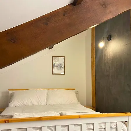 Ferienhaus Secluded Hot Tub, Pool, Escape *