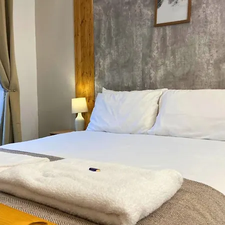 Secluded Hot Tub, Pool, Escape * Bootle (Cumbria)