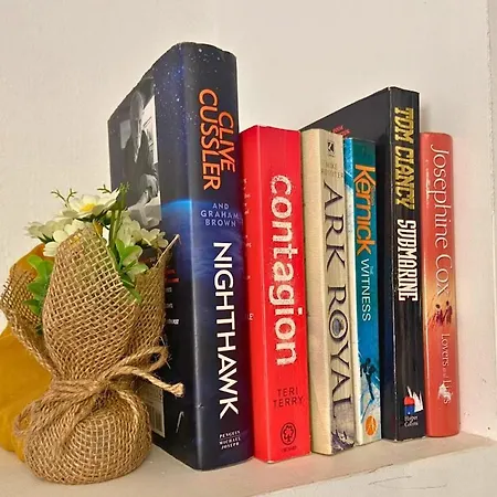 Secluded Hot Tub, Pool, Escape Ferienhaus