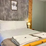Secluded Hot Tub, Pool, Escape * Bootle (Cumbria)